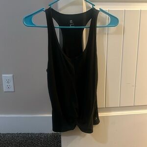 GapFit breathe workout tank